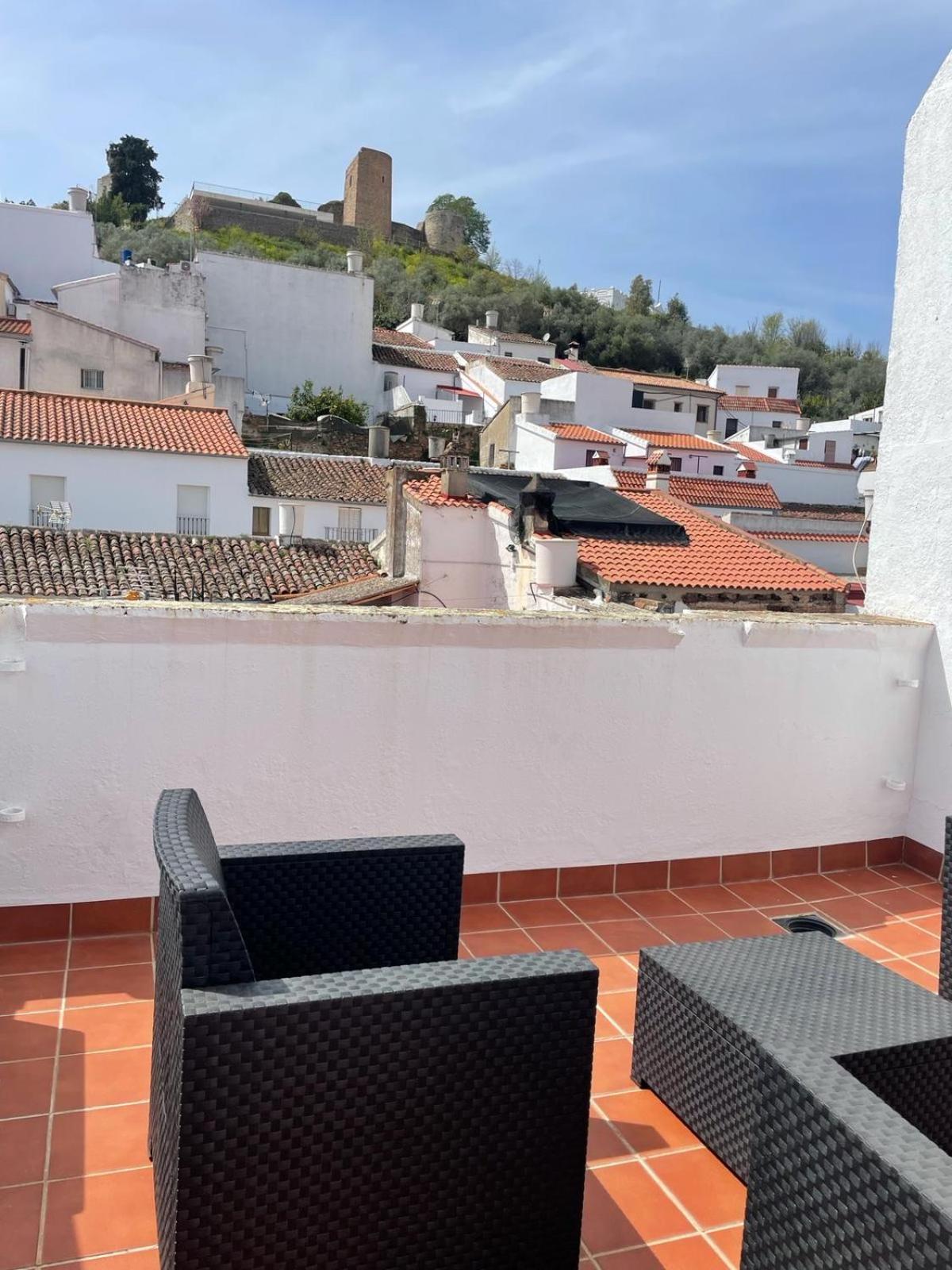Apartamento Puerta Del Perdon Constantina Eksteriør billede